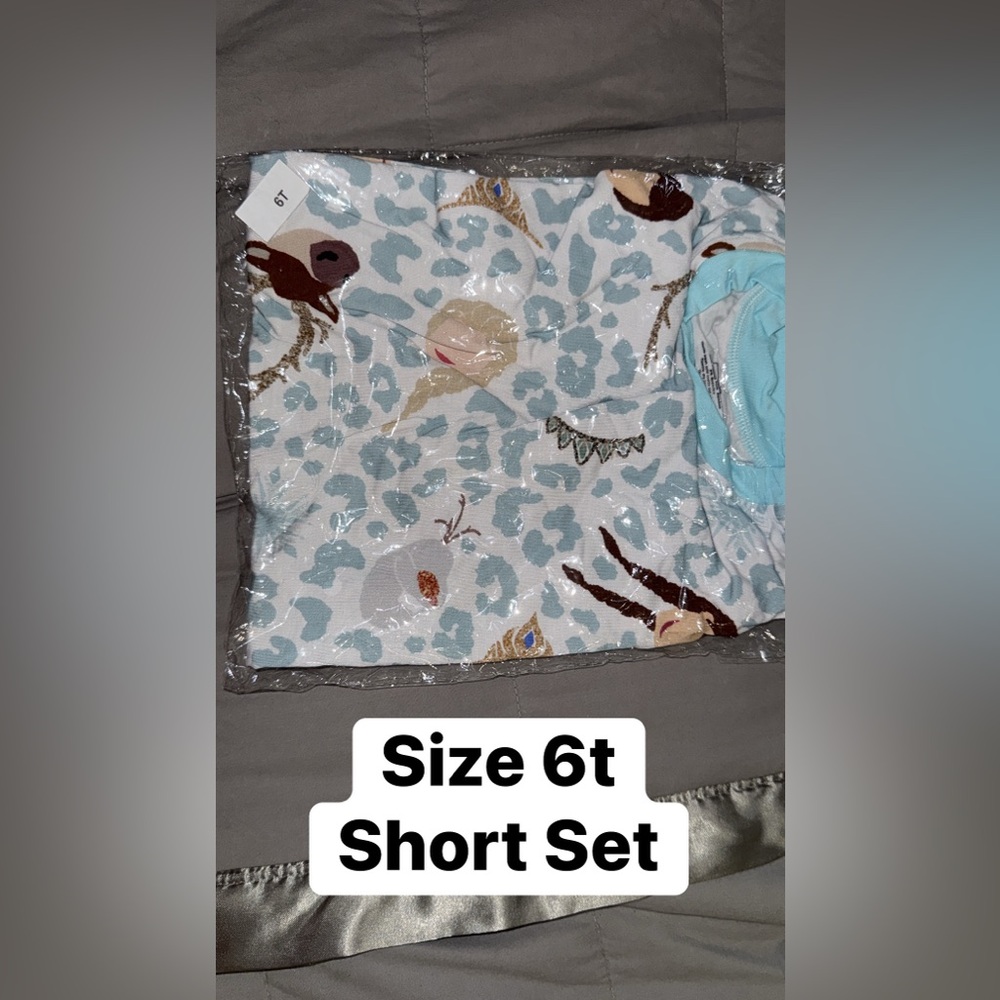 Frozen Themed Bamboo Short Set